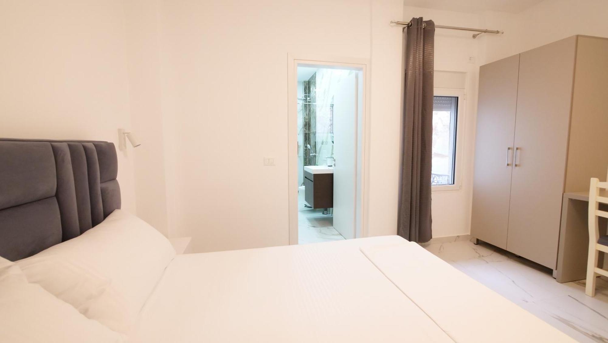 Blue Mare Apartments Sarande Ngoại thất bức ảnh