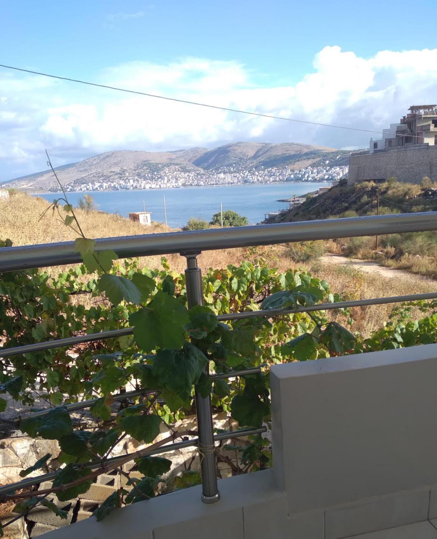 Blue Mare Apartments Sarande Ngoại thất bức ảnh