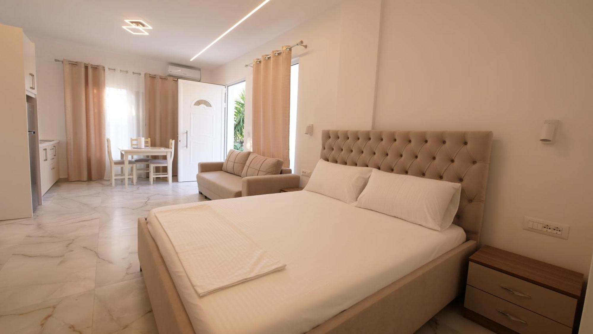 Blue Mare Apartments Sarande Ngoại thất bức ảnh